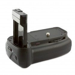 Батарейний блок Nikon MB - D3100
